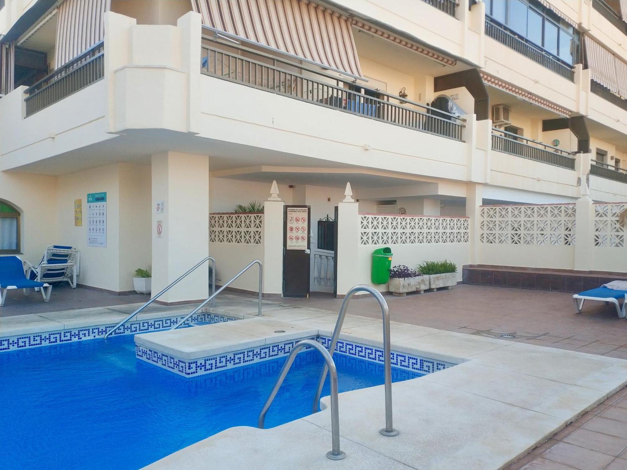Las Rampas Fuengirola Puerto Esterno foto