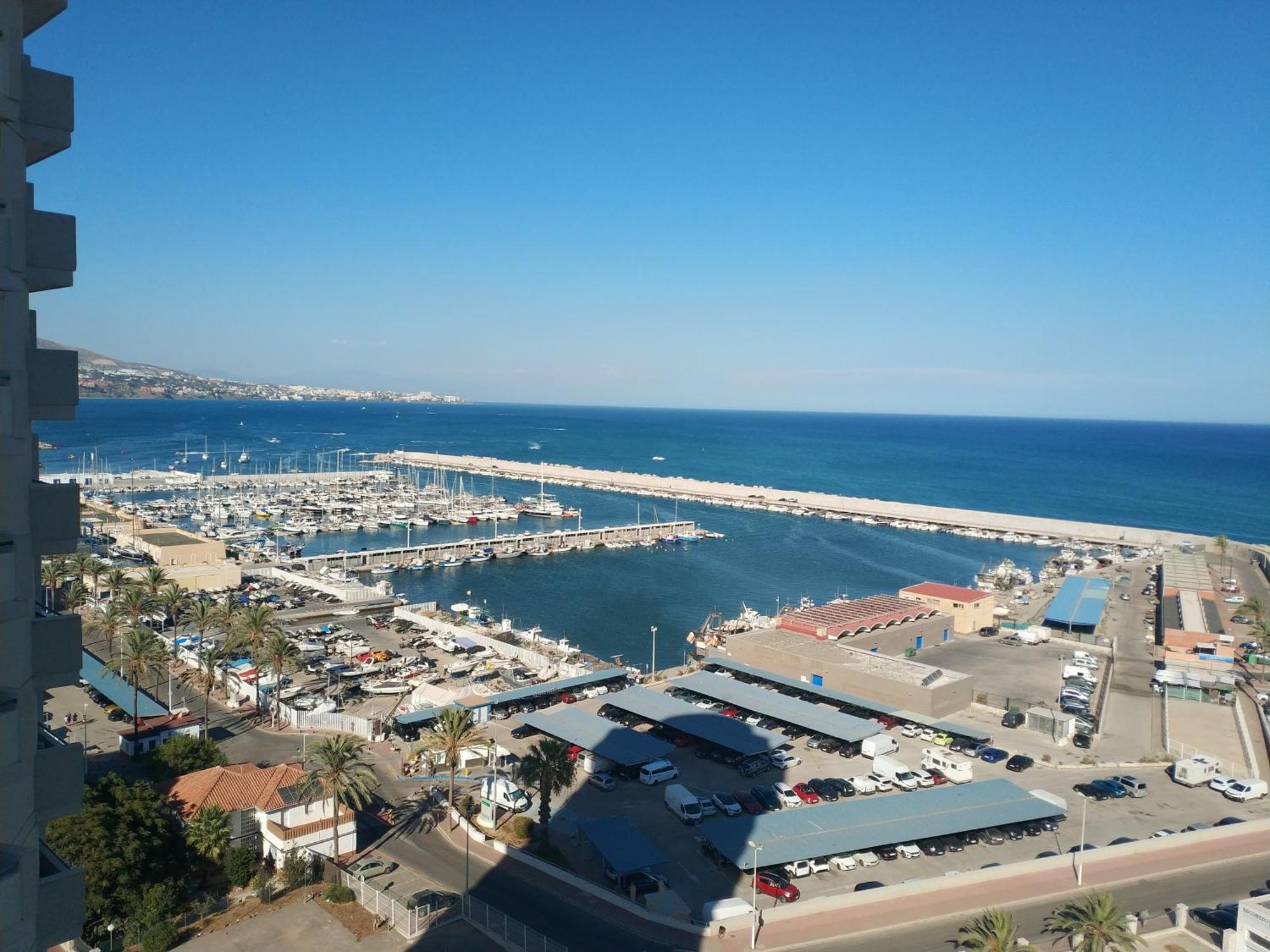 Las Rampas Fuengirola Puerto Esterno foto